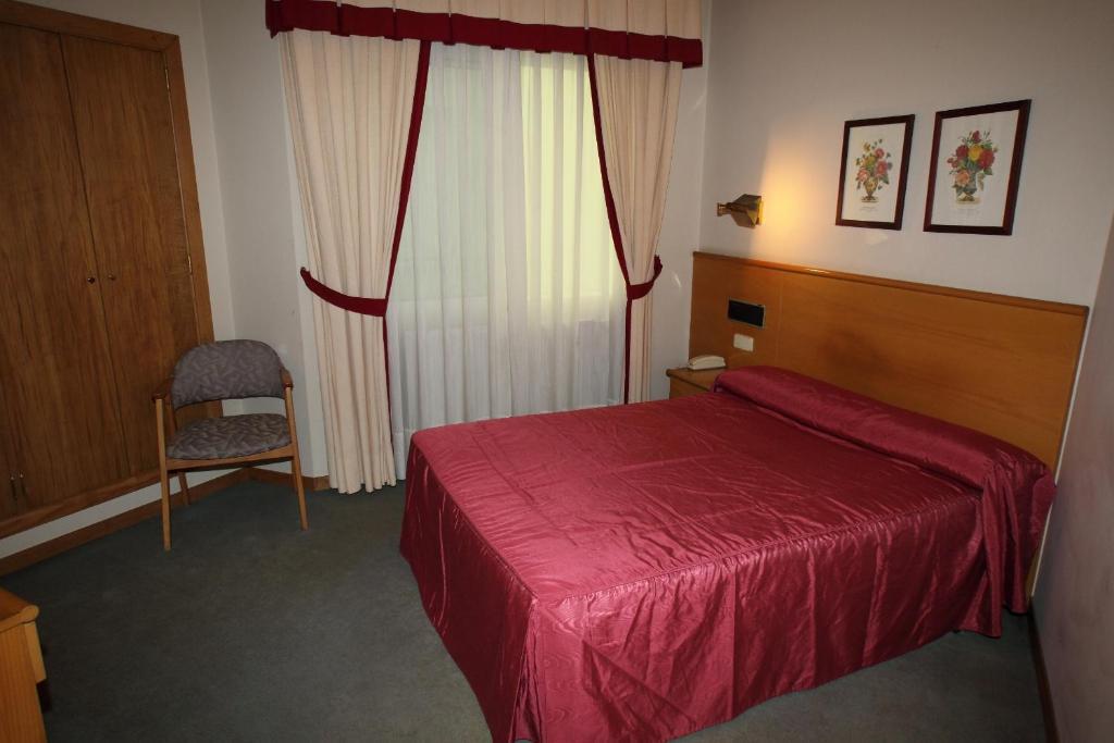 Hotel Ramos Silleda Pokoj fotografie